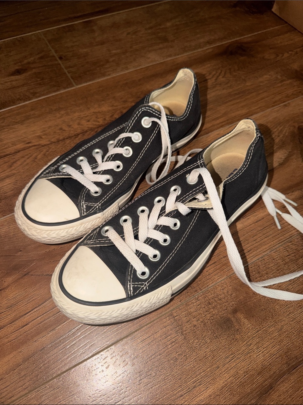 Converse Women’s Black and White Low-Top Sneakers